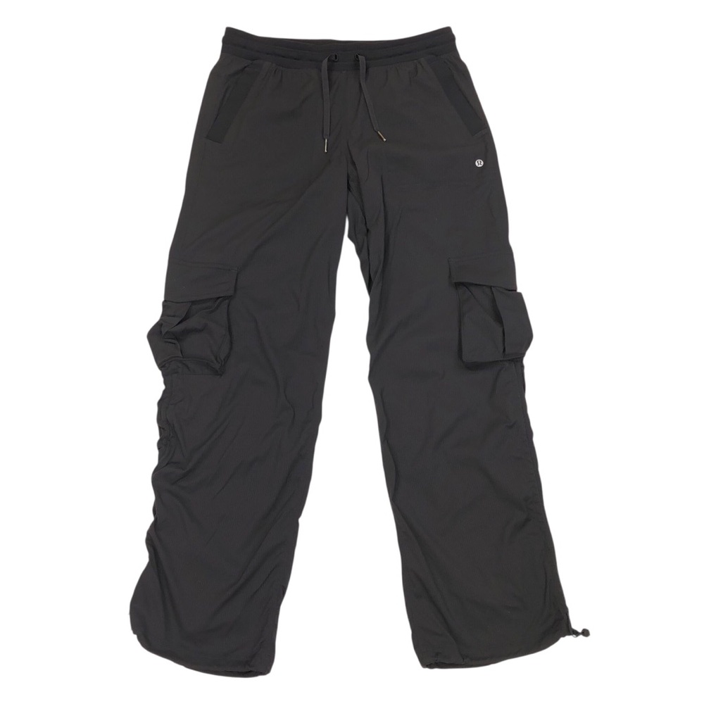 Lululemon Dance Studio Relaxed Fit Mid Rise Cargo Pant Size M Black 30.5" Inseam